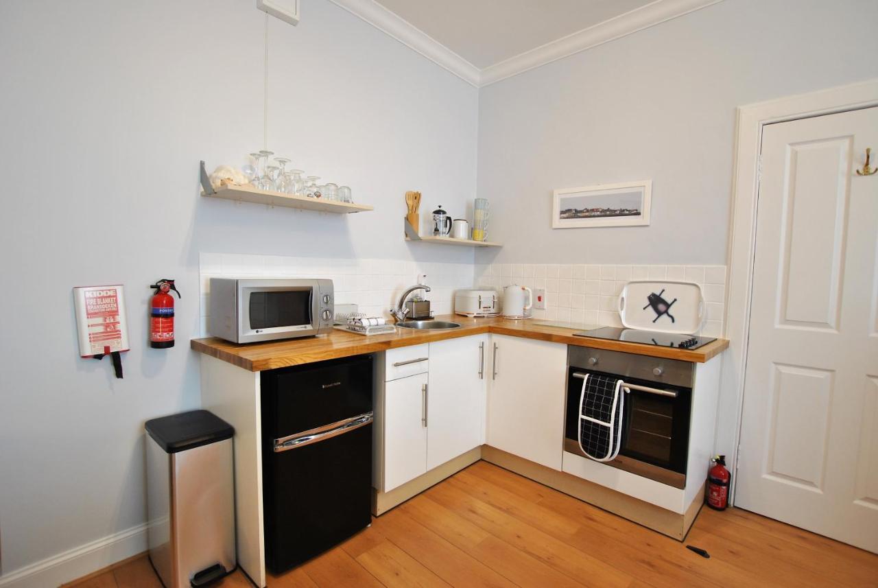 Market Apartment- Harbourfront Studio 皮滕威姆 外观 照片